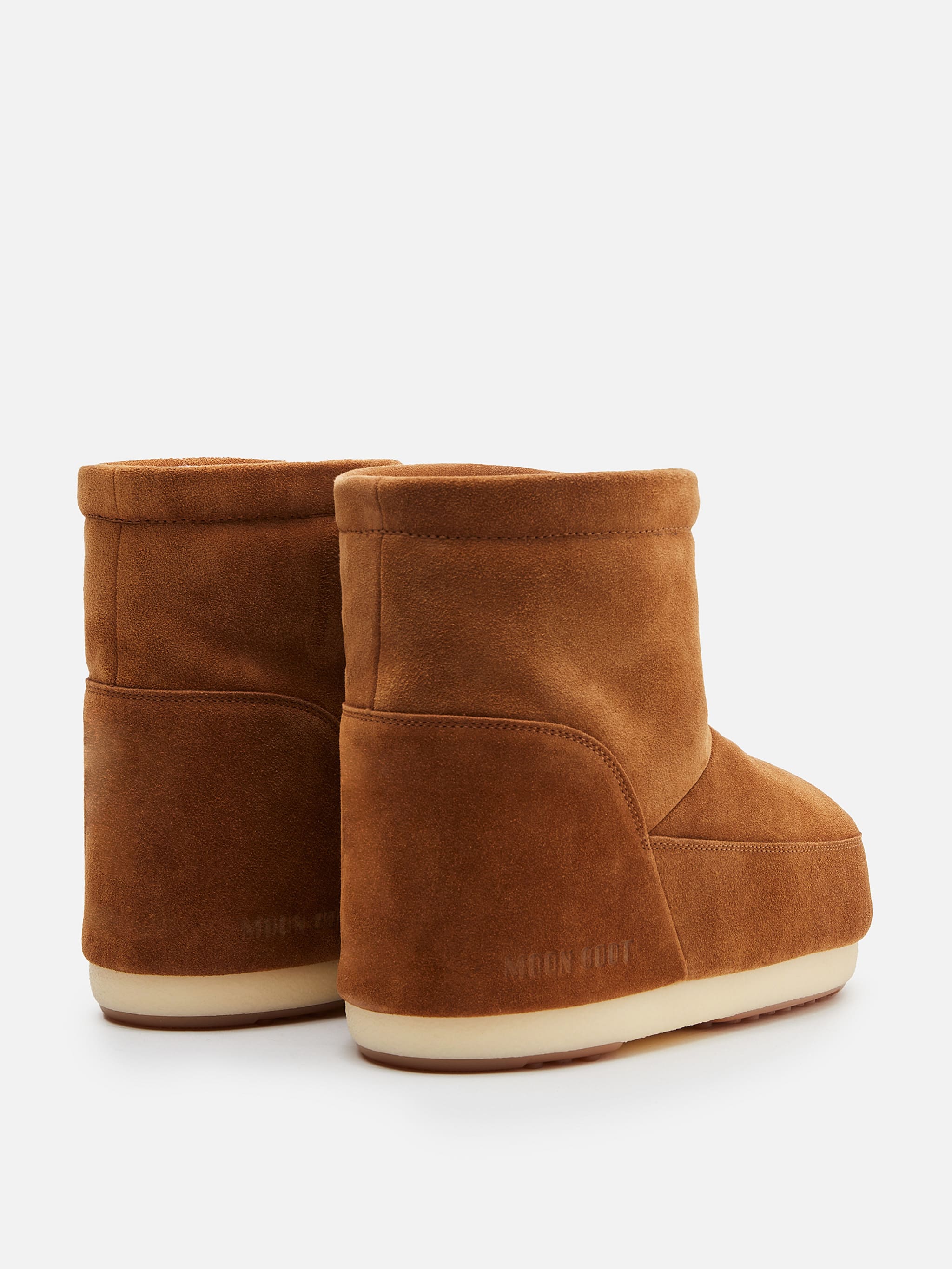 NO LACE TAN SUEDE BOOTS | Moon Boot®