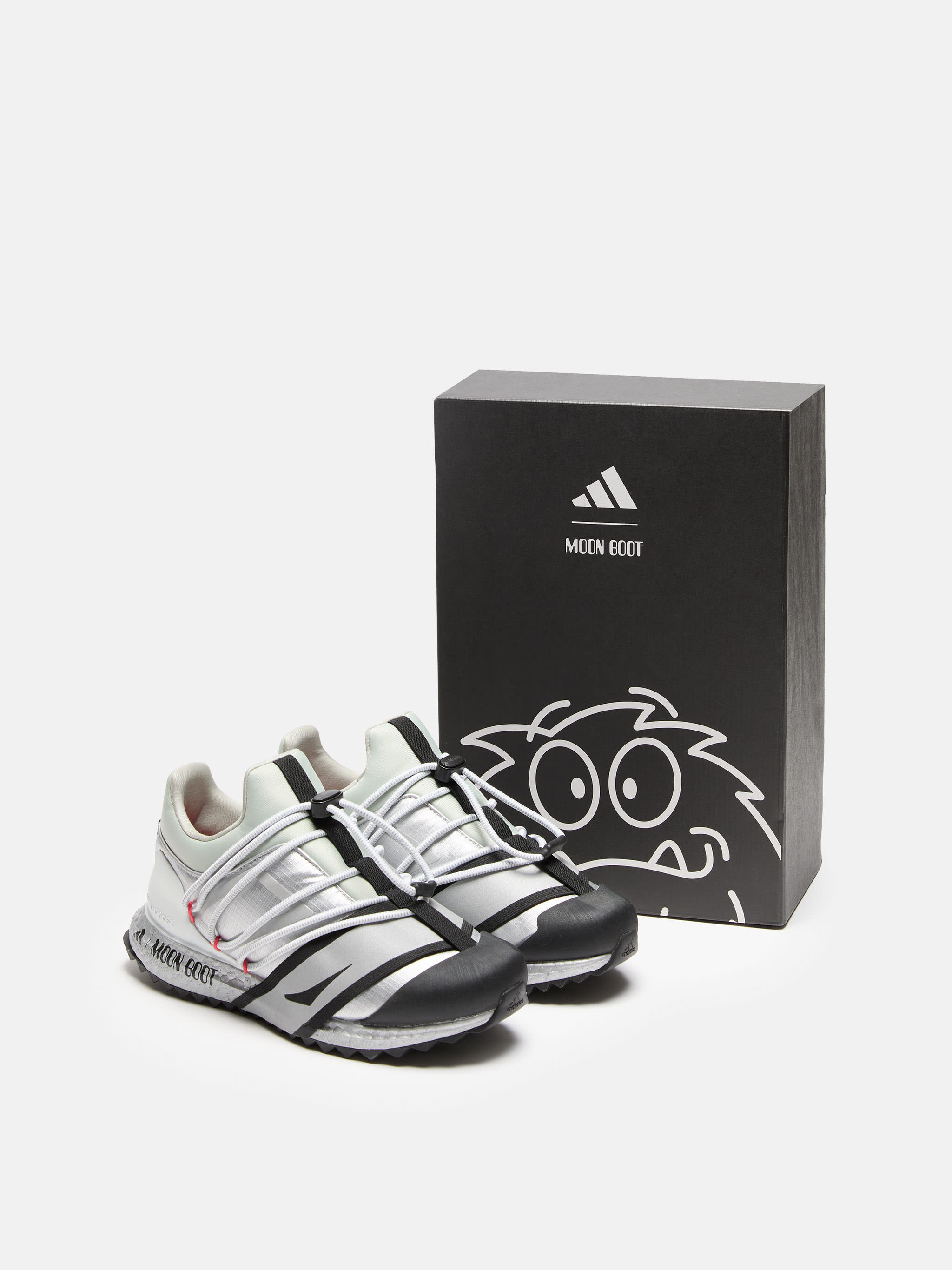 ADIDAS X MOON BOOT MATTE SILVER ULTRABOOST 1.0 LOW-TOP SNEAKERS image number 4