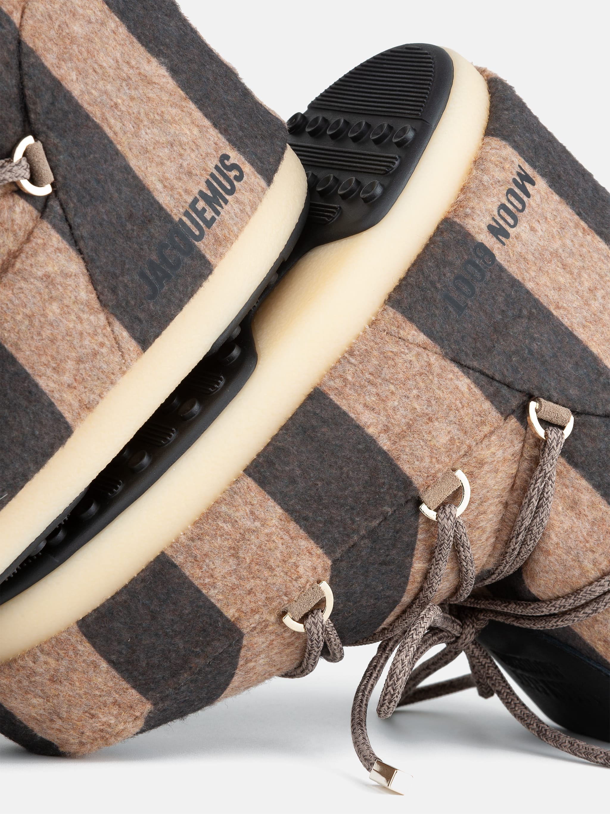 JACQUEMUS + MOON BOOT ICON LOW BEIGE STRIPED FELT BOOTS image number 4