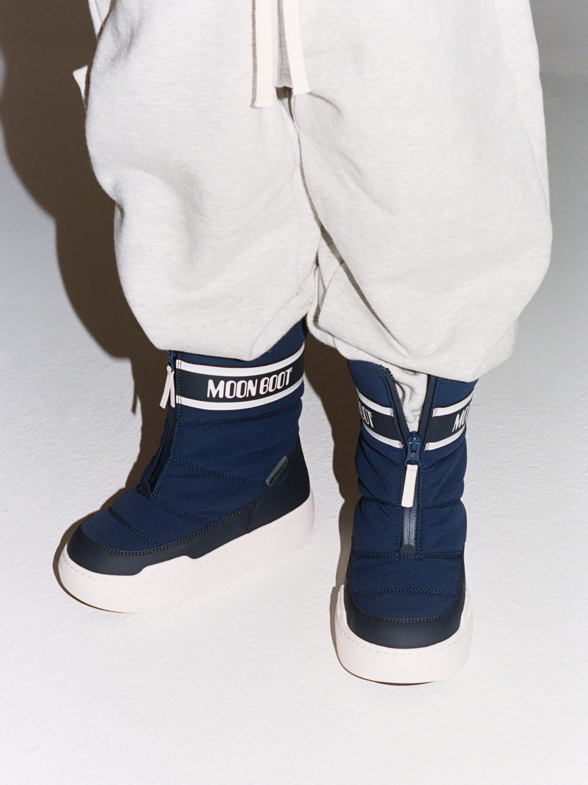 JUNIOR PARK NAVY ZIP HIGH BOOTS image number 4