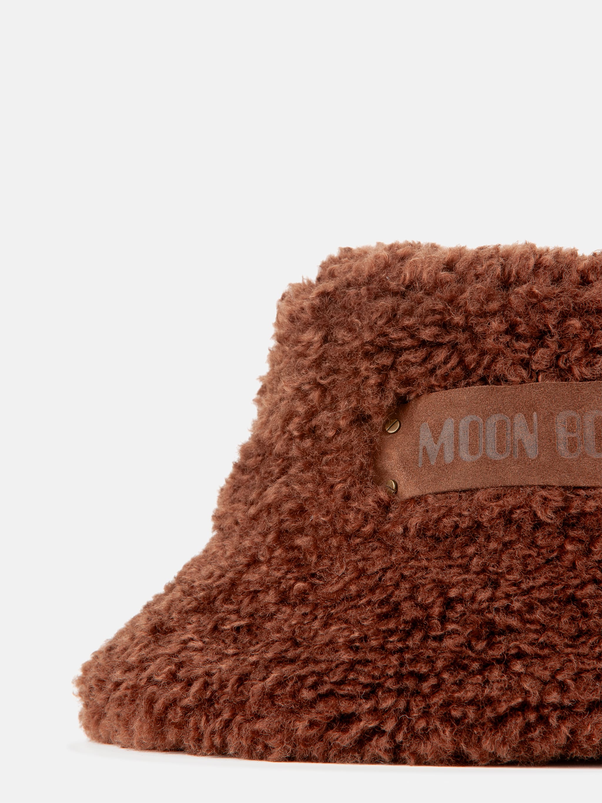 BROWN FURRY BUCKET HAT image number 4