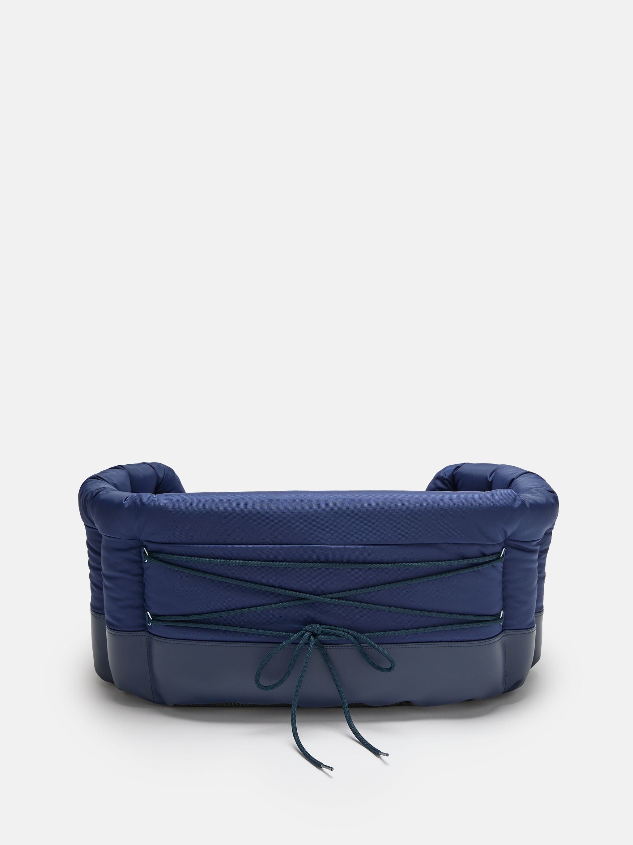 MOON BOOT X POLDO DOG COUTURE BLUE PADDED DOG BED image number 3