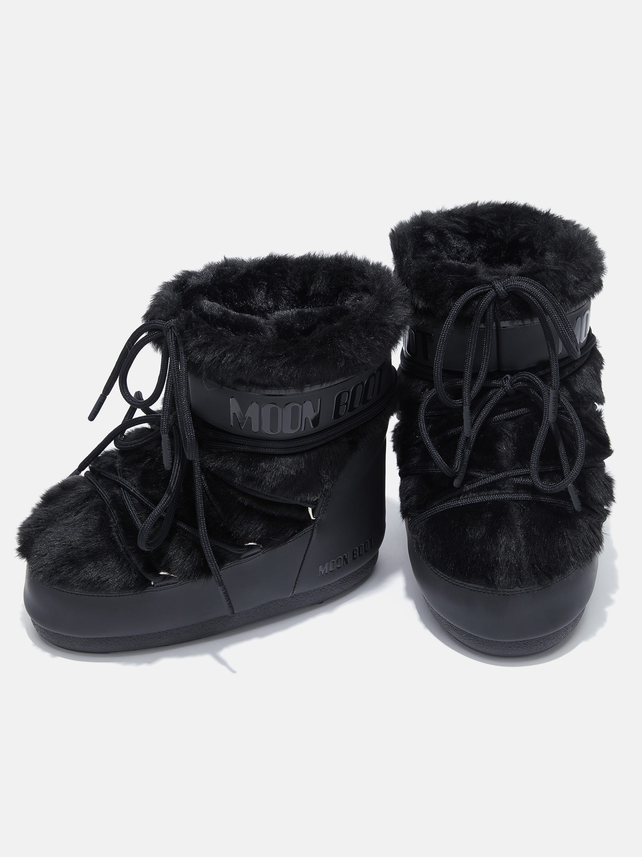 MOON BOOT　ICON LOW BLACK NYLON BOOTSブラック ICON LOW BLACK RUBBER BOOTS | Moon Boot®