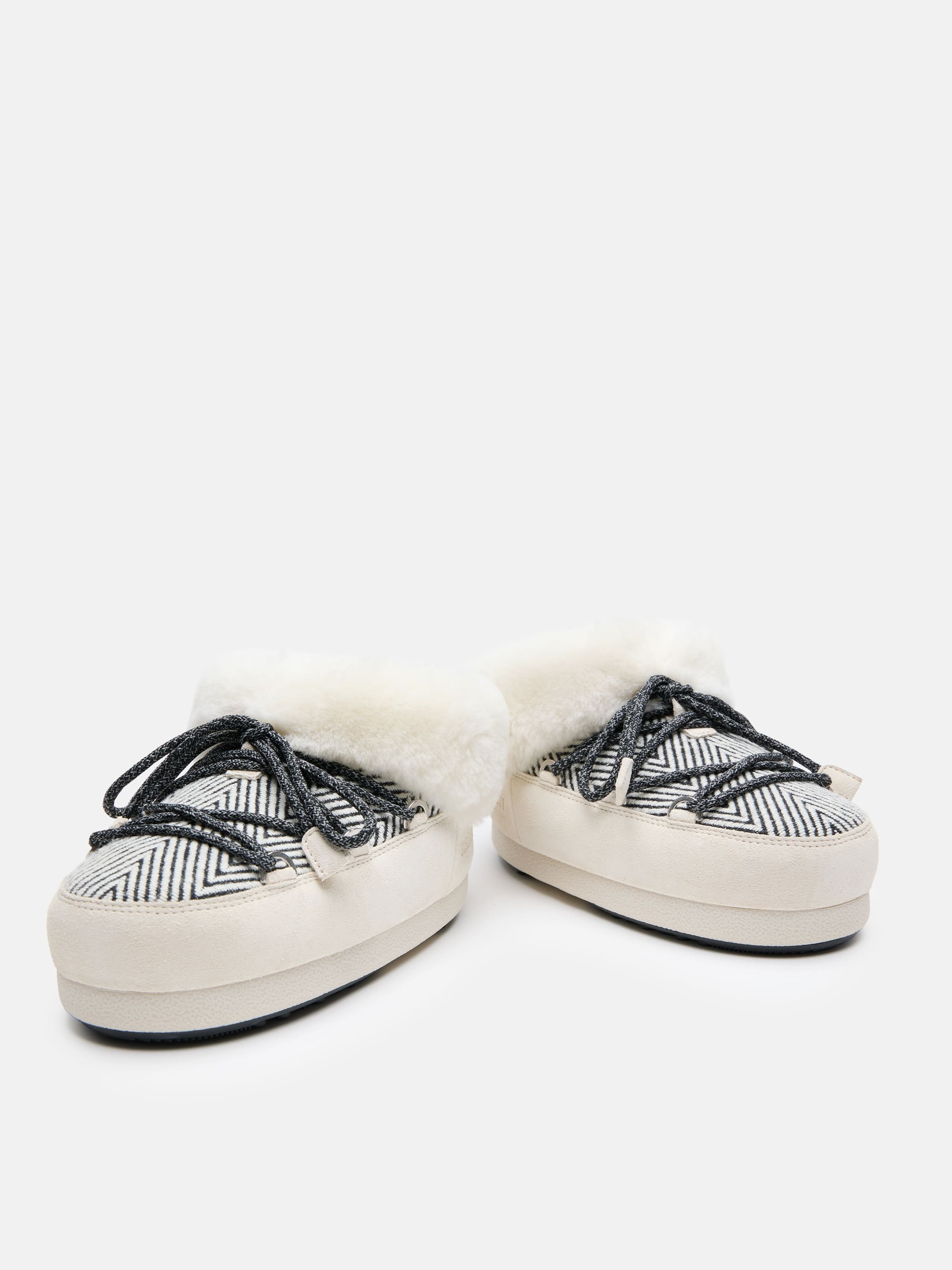 MOON BOOT X GUEST IN RESIDENCE EVX CHALET WHITE SAND FAUX FUR MULES image number 2