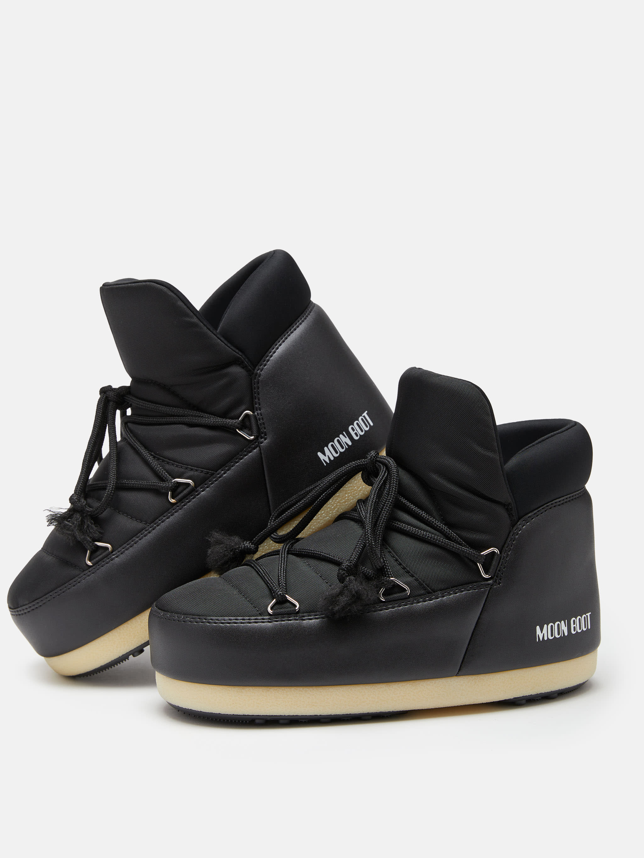 EVX BLACK NYLON PUMPS | Moon Boot®