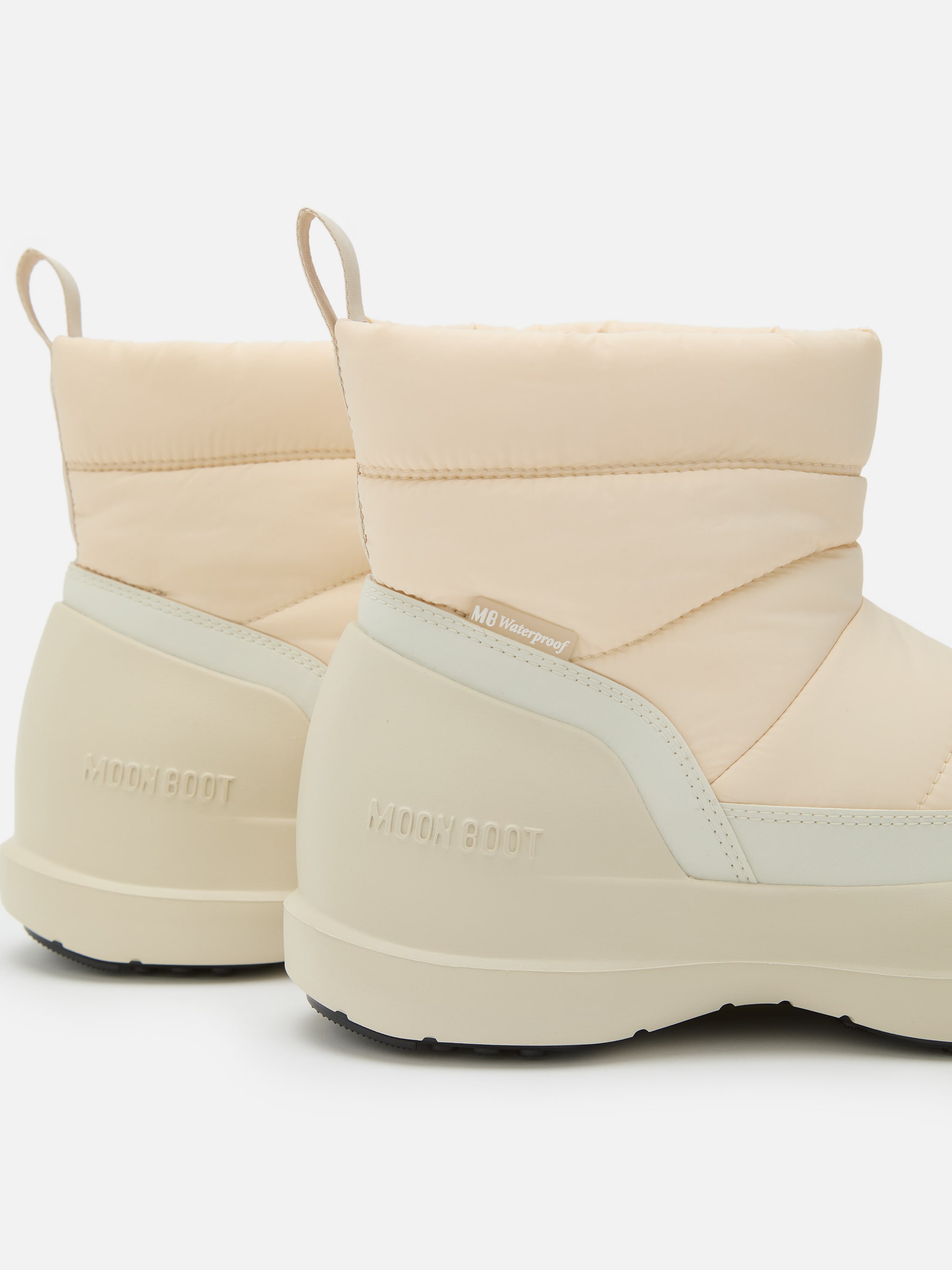 MEZZALUNA PUFFY CREAM BOOTS image number 2