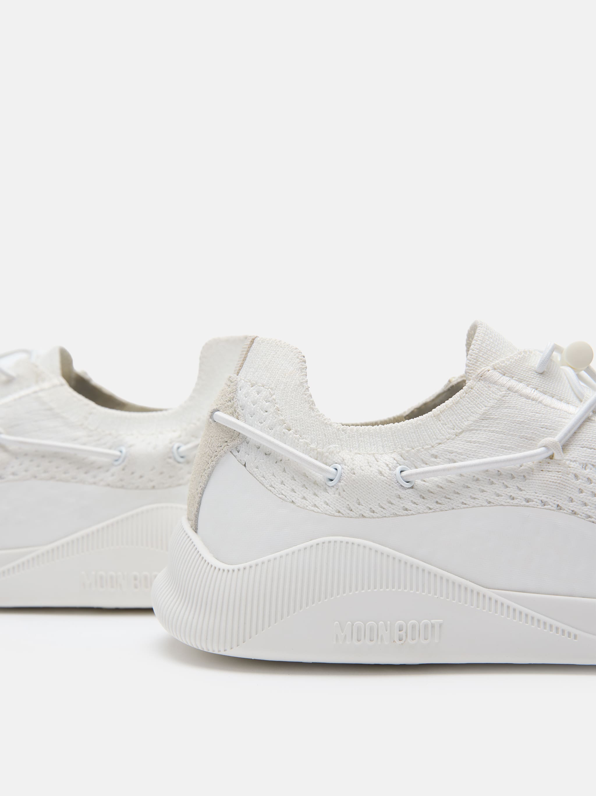 MOONLIGHT WHITE SNEAKERS image number 2