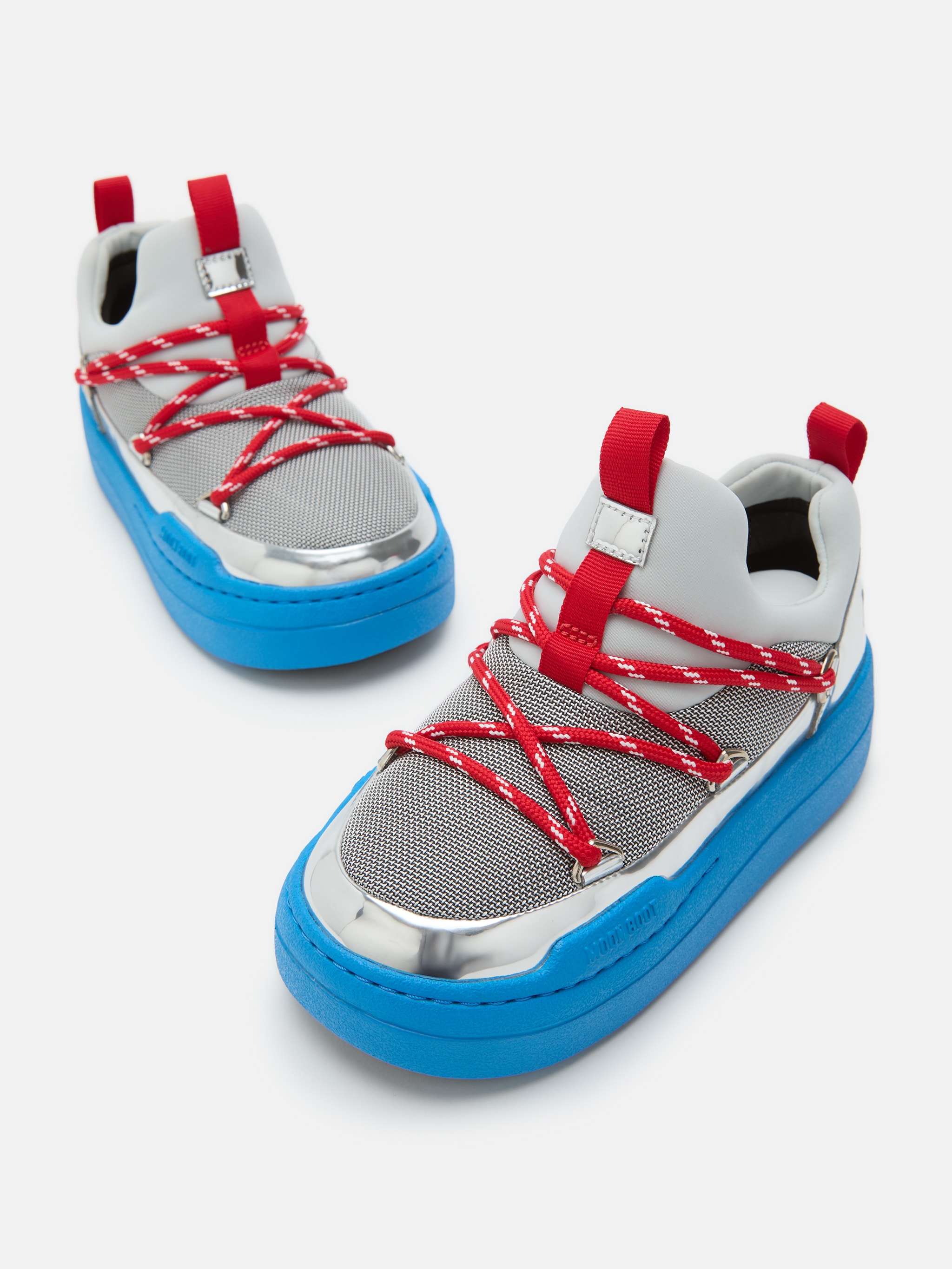 JUNIOR PARK LOW LACE SILVER SPACE RACE SNEAKERS image number 3