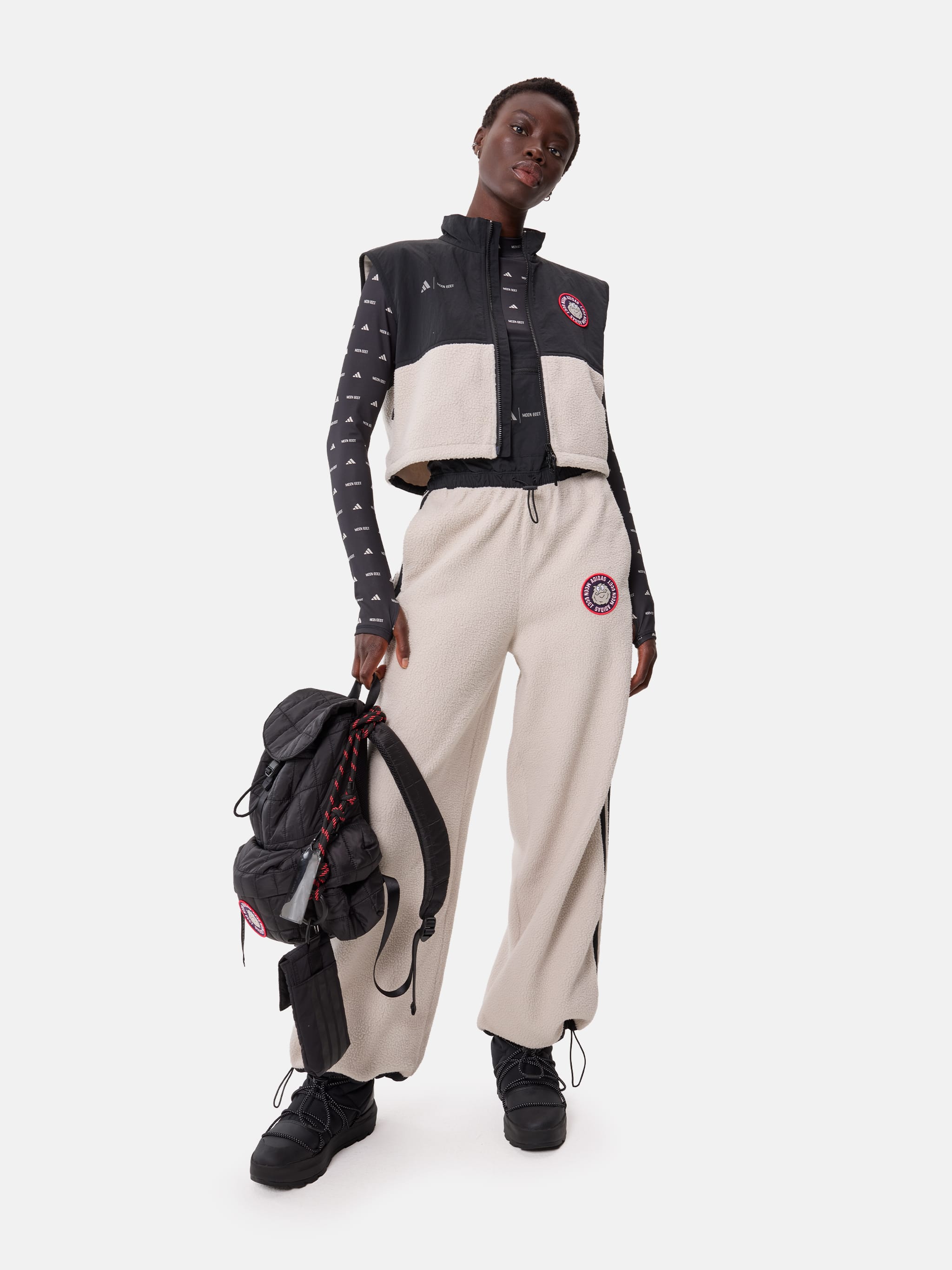 ADIDAS X MOON BOOT CREAM VEST image number 3