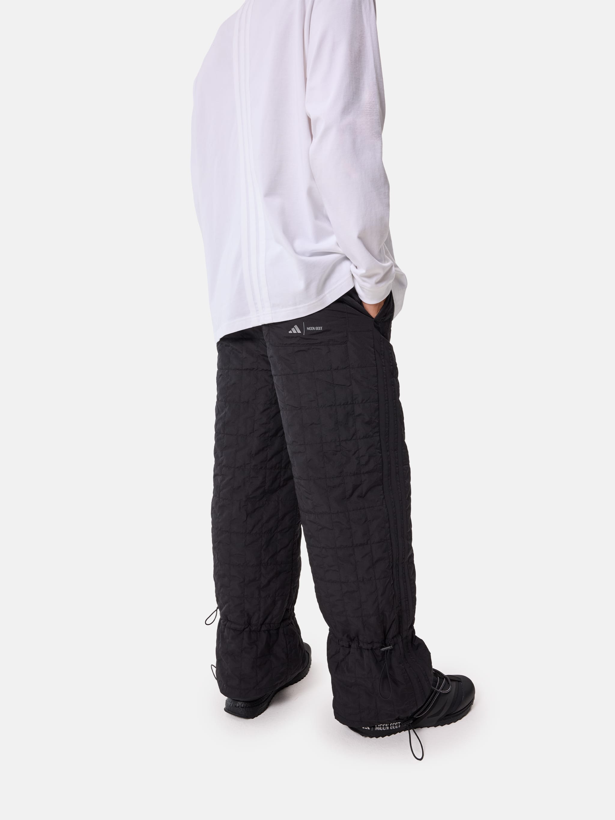 ADIDAS X MOON BOOT WHITE LONG SLEEVE T-SHIRT image number 3