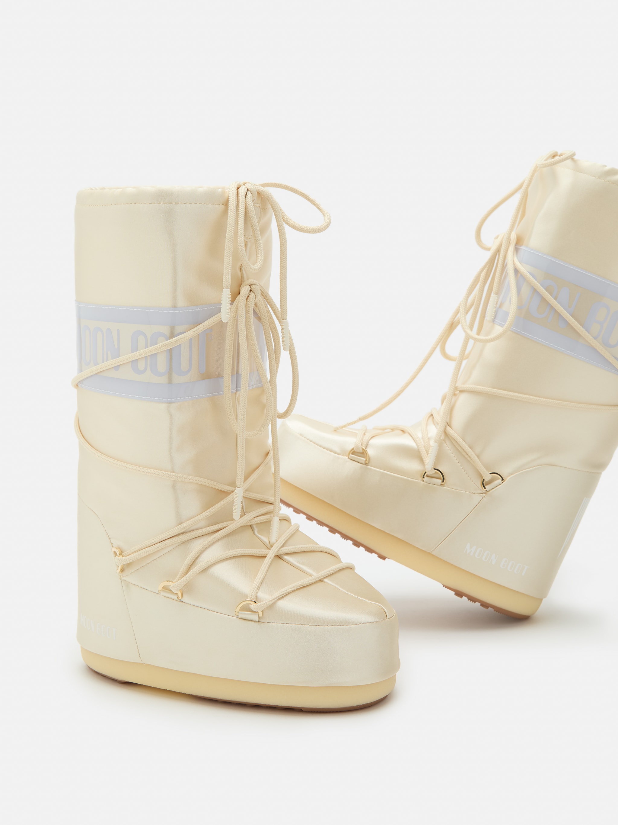 ICON IVORY PEARLY BOOTS image number 3