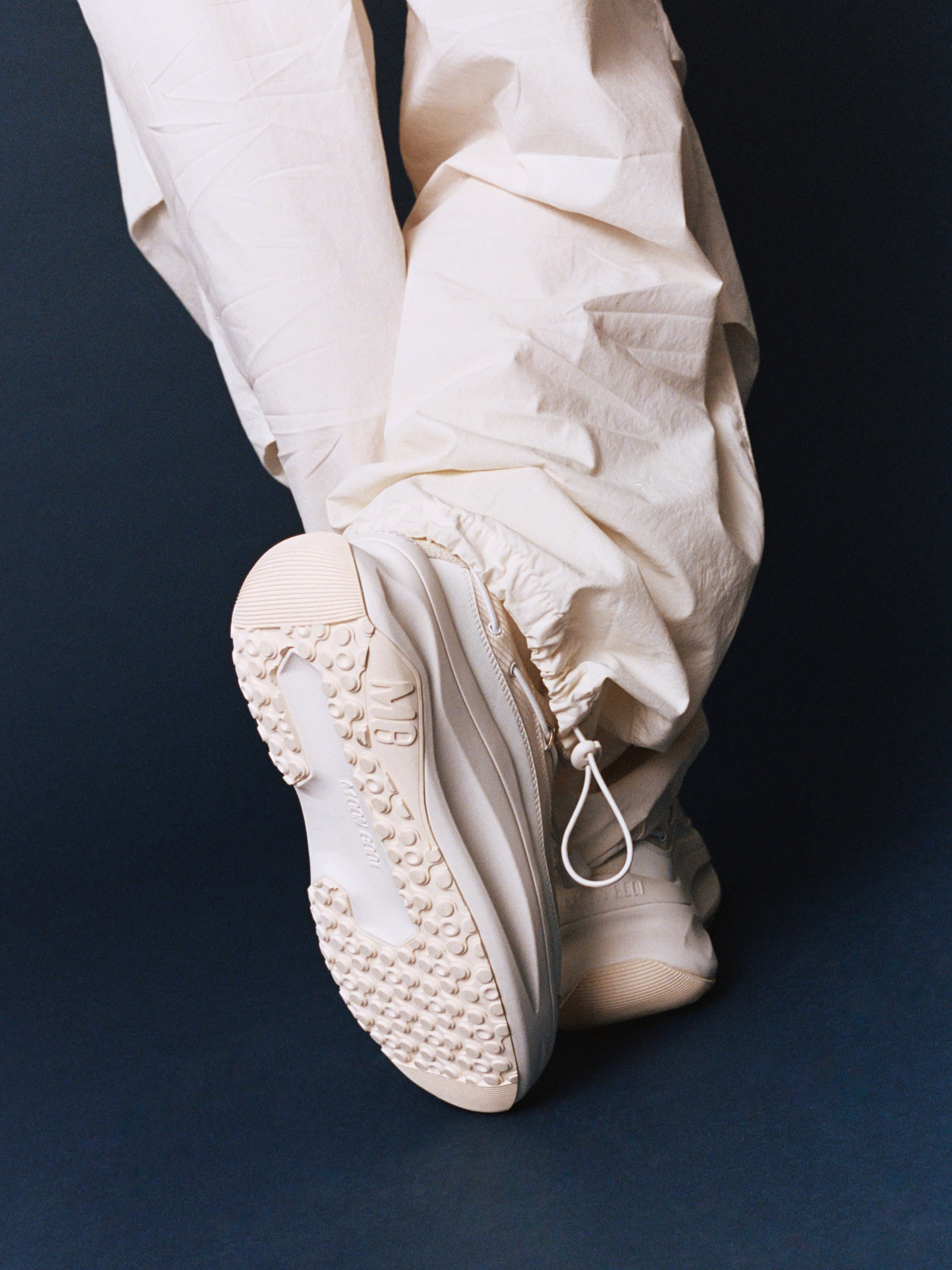 MOON247 XLACE WHITE SNEAKERS image number 6