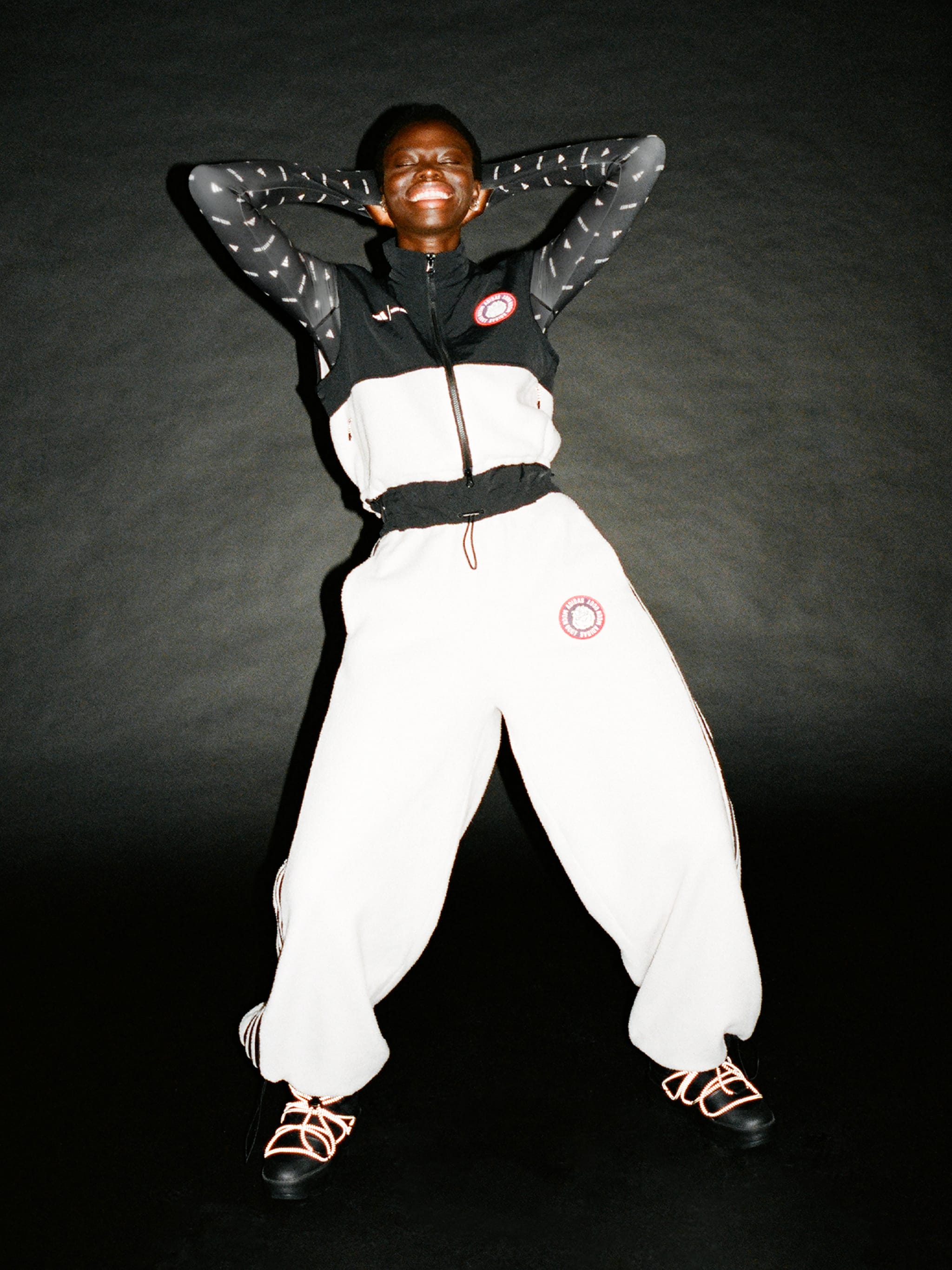 ADIDAS X MOON BOOT CREAM VEST image number 0