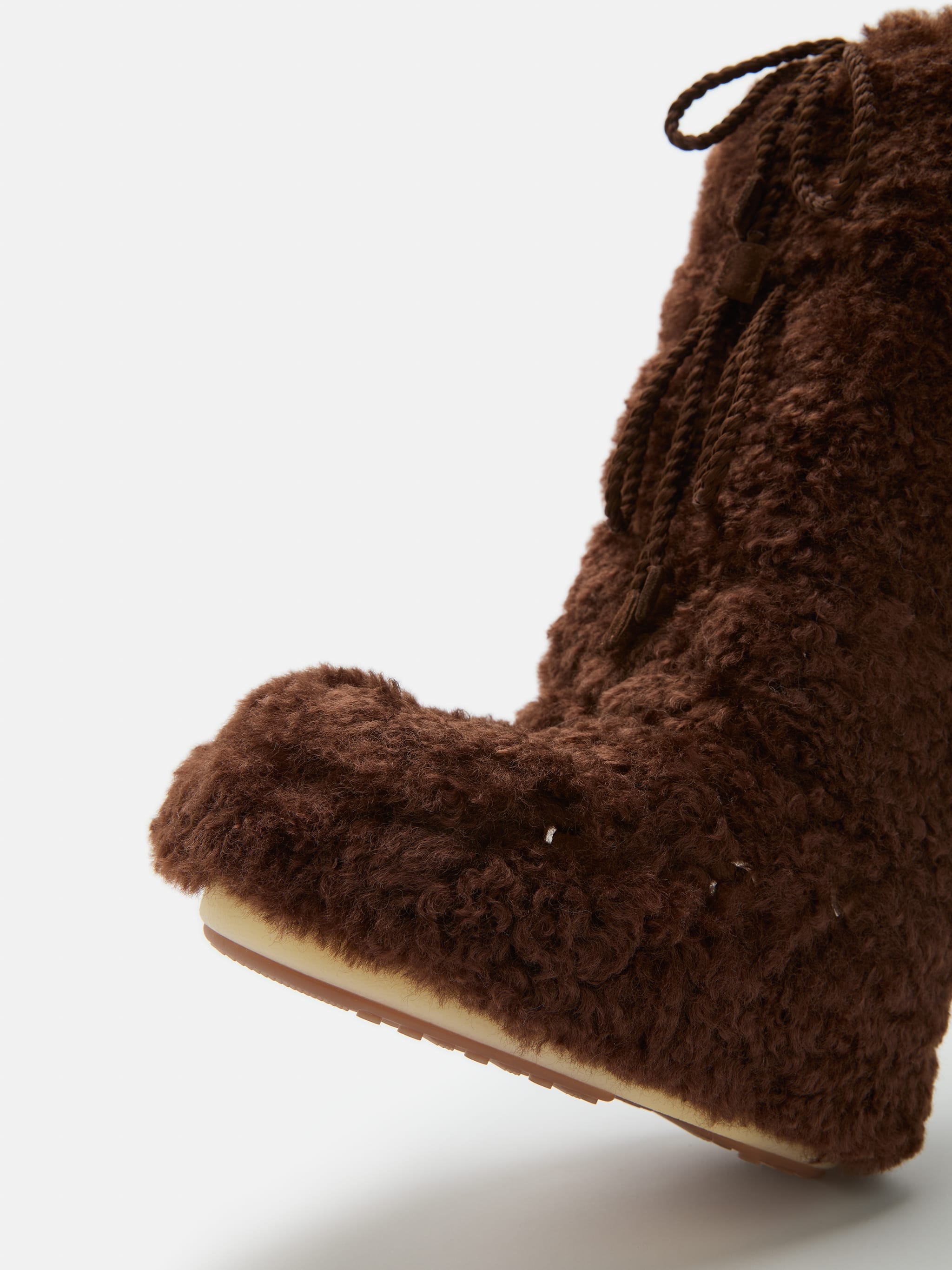 ICON DARK BROWN CURLY EXTRA BOOTS image number 3